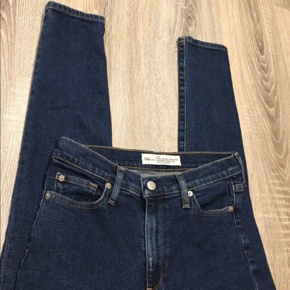 Vintage Jeans | High Waisted Skinny Jeans - Picture 3 of 7